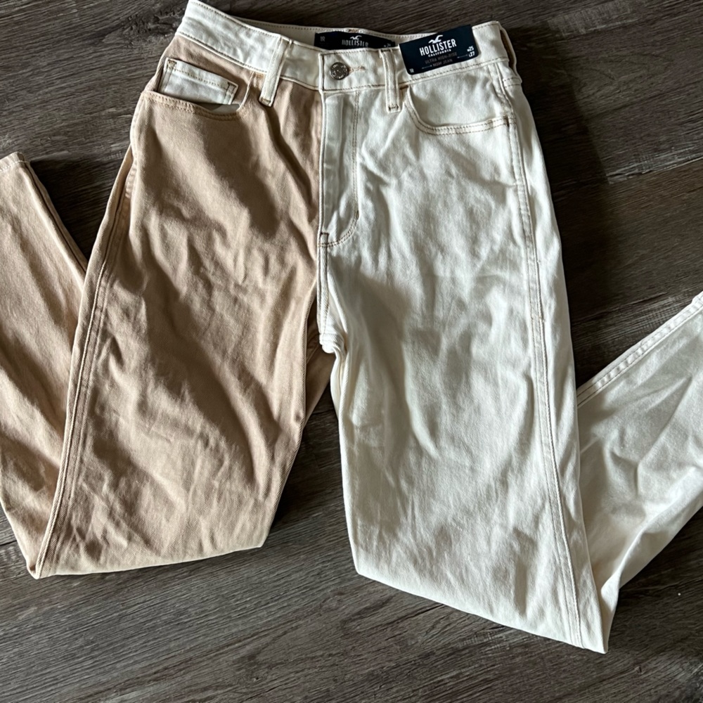 NEW Hollister Two Tone Ultra High-Rise Mom Jeans Size 1R